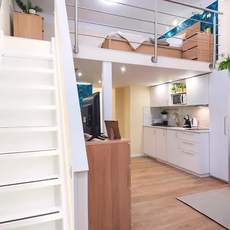 Amethyst - Brody Budapest