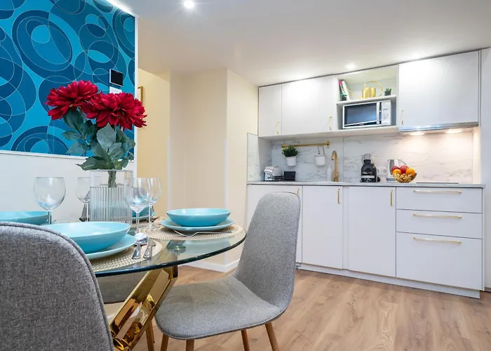 Amethyst - Brody Appartement